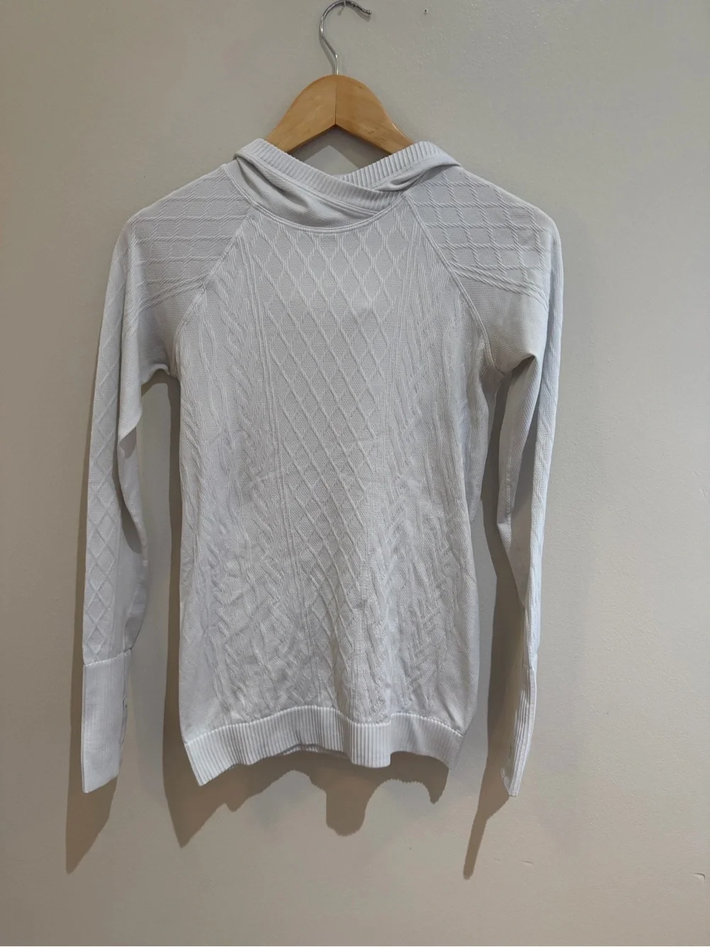LULULEMON Women's Heathered White Rest Less Hoodie running yoga Size 4